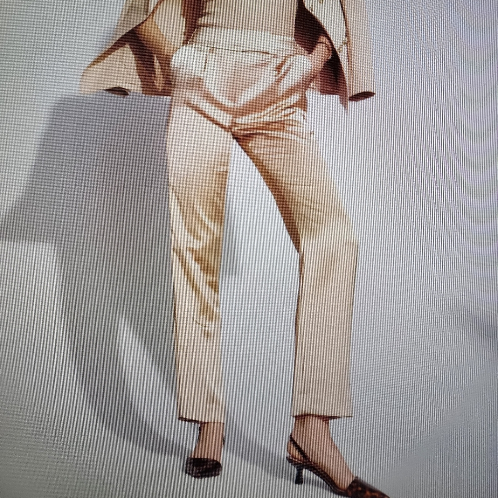 WHITE HOUSE BLACK MARKET Gold Satin Pant